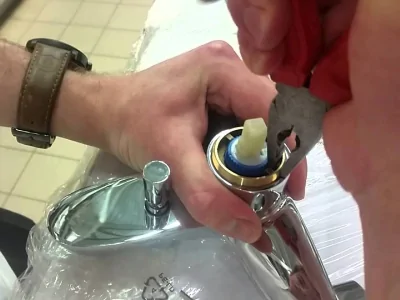 Замена смесителя на кухне